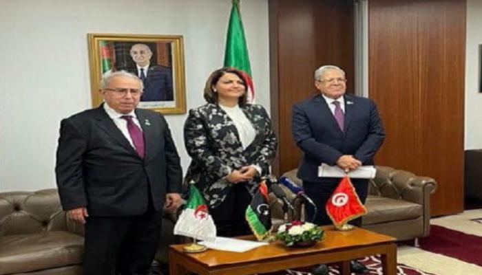 وزراء خارجية تونس وليبيا والجزائر