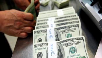 تباين سعر الدولار في العراق 