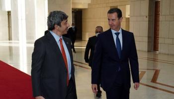 عبدالله بن زايد وزير الخارجية الإماراتي يلتقي الأسد في دمشق