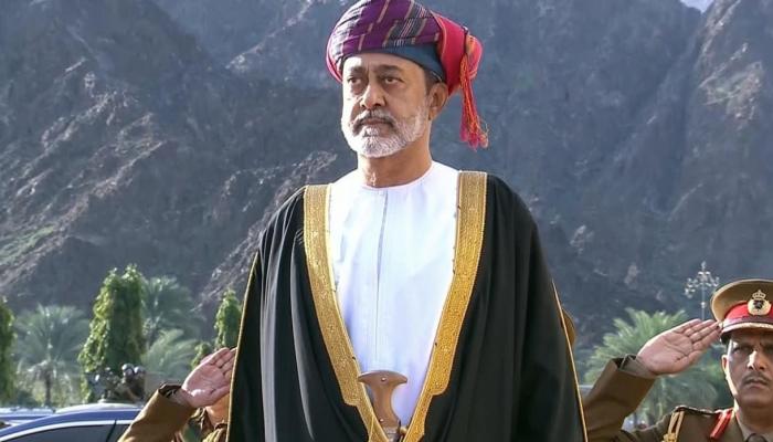 السلطان هيثم بن طارق