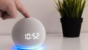 صوت رجالي لأمازون Alexa
