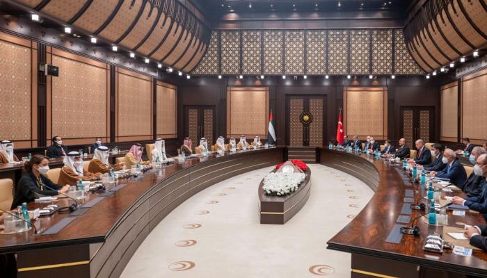 جانب من المباحثات الإماراتية التركية بأنقرة