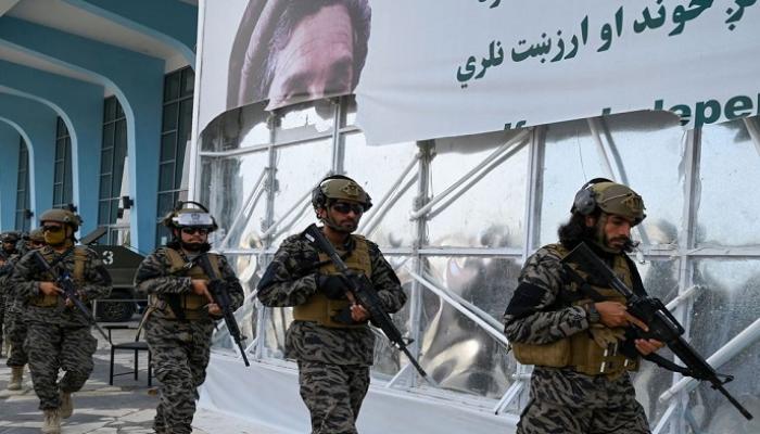 مقاتلون من قوات بدري التابعة لحركة طالبان