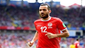 علي معلول لاعب منتخب تونس