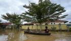 "فقدنا كل شيء".. ضحايا الفيضانات في ماليزيا يرجون المساعدة