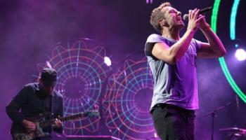 كريس مارتن قائد فرقة "كولدبلاي" 