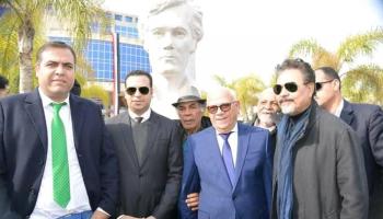 إزاحة الستار عن تمثال محمود ياسين