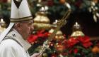 Messe de Noël: le pape appelle les fidèles à « la petitesse » 
