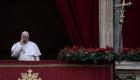 Pour Noël, le pape appelle au "dialogue" et déplore les "tragédies oubliées"