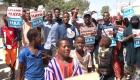 الصومال.. مظاهرة ضد فرماجو وتحذير للجيش من التدخل بالسياسة
