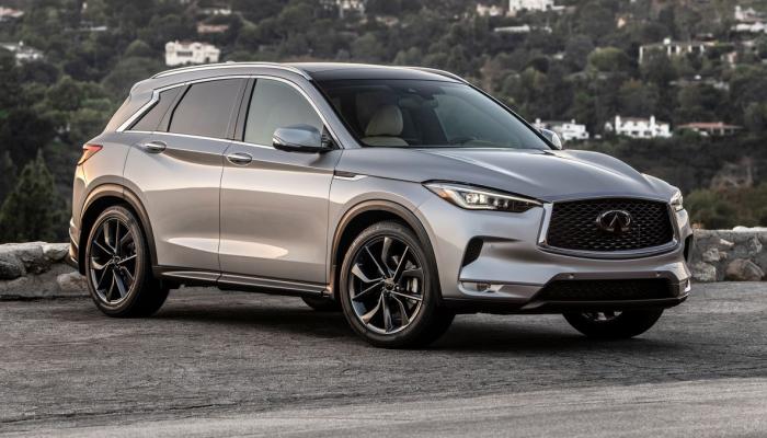 سيارة إنفينيتي QX50 موديل 2021