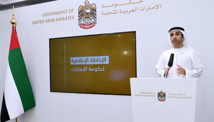 الدكتور سيف الظاهري خلال الإحاطة الإعلامية لحكومة الإمارات حول مستجدات كورونا