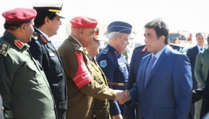 محمد المنفي لدى وصوله يصل طبرق بشرق ليبيا