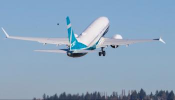الإمارات ترفع حظر الطيران عن بوينج"737 ماكس"