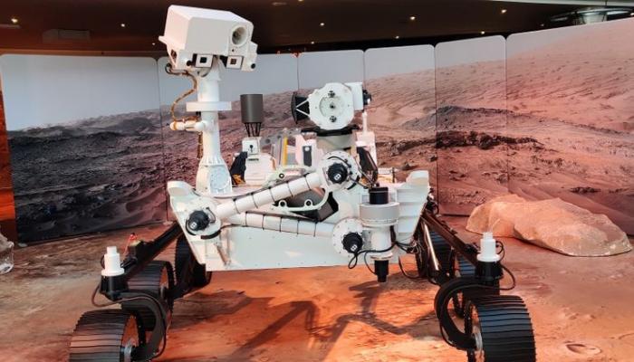 A la recherche des traces de vie, le robot rover va bientôt se poser sur la planète rouge