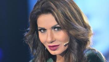 الفنانة المصرية نجلاء بدر