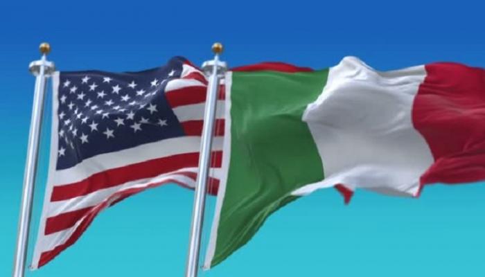 علما أمريكا وإيطاليا
