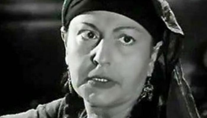 الفنانة نجمة إبراهيم