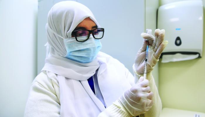 الإمارات تقدم 84,573 جرعة من لقاح كورونا خلال الساعات الـ24 الماضية