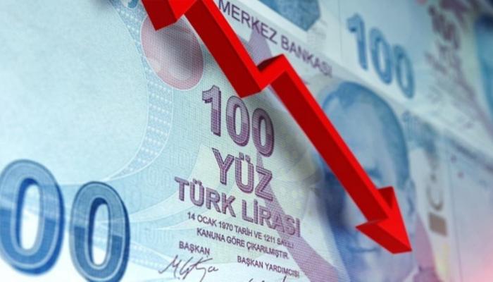 الليرة التركية تواصل التراجع
