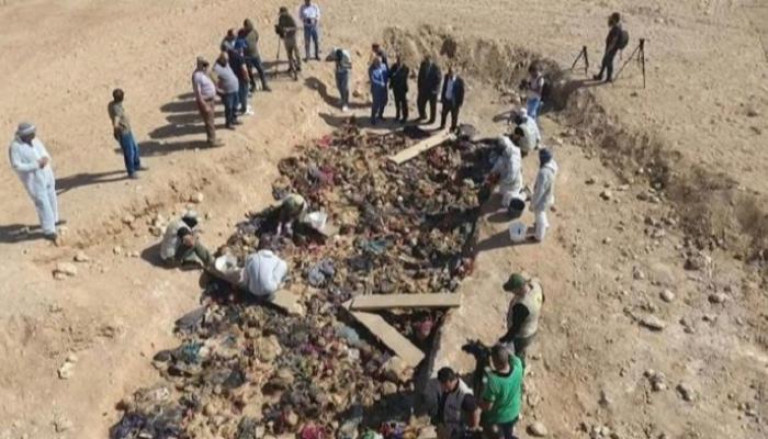إحدى المقابر الجماعية المكتشفة بالعراق- أرشيفية