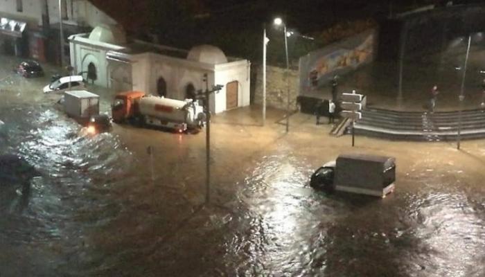 Les inondations font 6 morts à Chlef en Algérie 