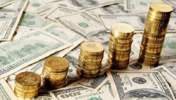 السندات تعبث بسلة العملات.. كيف سقط الدولار من قمة 100 يوم؟