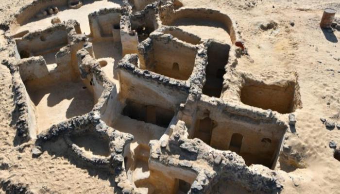 L'Egypte annonce une nouvelle découverte archéologique de moines dans l'oasis de Bahariya