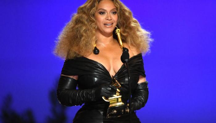Beyoncé bat un record de récompenses en une carrière