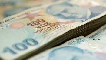 الليرة التركية تهوي بأسواق الأسهم 