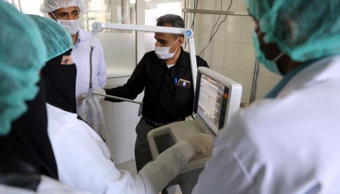 طواقم طبية في العاصمة المؤقتة عدن