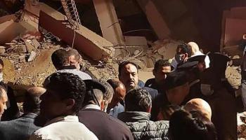 صورة متداولة لموقع العقار المنهار في العاصمة المصرية 