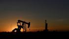 النفط يصعد 4% مع استمرار أزمة قناة السويس