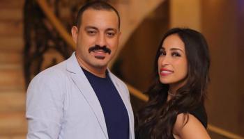 الفنان محمد دياب وزوجته