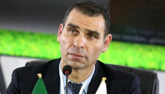 خير الدين زطشي رئيس الاتحاد الجزائري لكرة القدم