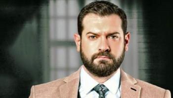 الفنان المصري عمرو يوسف 