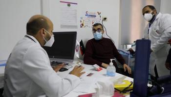 أطقم طبية في أحد المستشفيات الليبية- أرشيفية