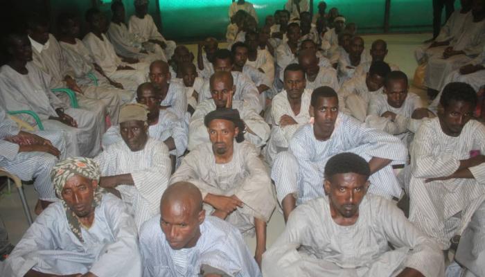 صورة وزعها الجيش السوداني للأسرى