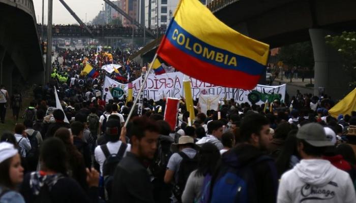 احتجاجات في كولومبيا تنديدا بالإصلاحات الضريبية