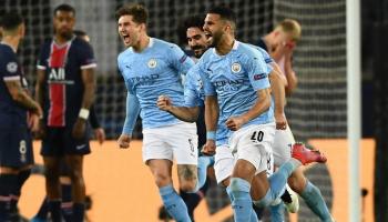 رياض محرز نجم فريق مانشستر سيتي ومنتخب الجزائر