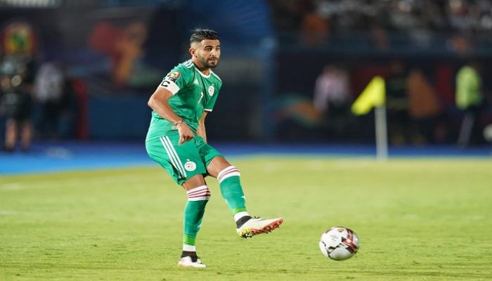 رياض محرز نجم منتخب الجزائر
