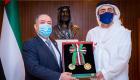 رئيس الإمارات يمنح سفير الأردن وسام الاستقلال من الطبقة الأولى