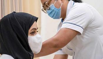 تطعيمات كورونا في الإمارات