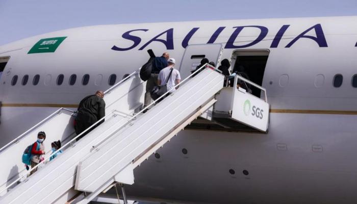 السعودية ترفع قيود السفر إلى الخارج