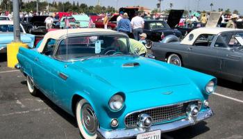 Ford Thunderbird