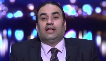 مستشار رئيس الوزراء حسين علاوي