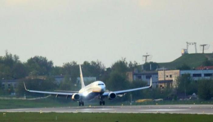 طائرة