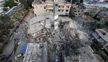 جانب من آثار الدمار جراء الغارات الإسرائيلية على غزة