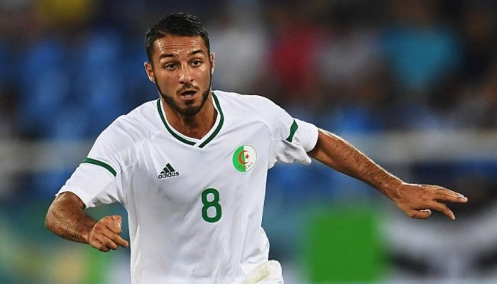 حريس بلقبلة لاعب منتخب الجزائر