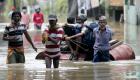 صور.. الفيضانات تقتل 17 وتشرد عشرات الآلاف في سريلانكا